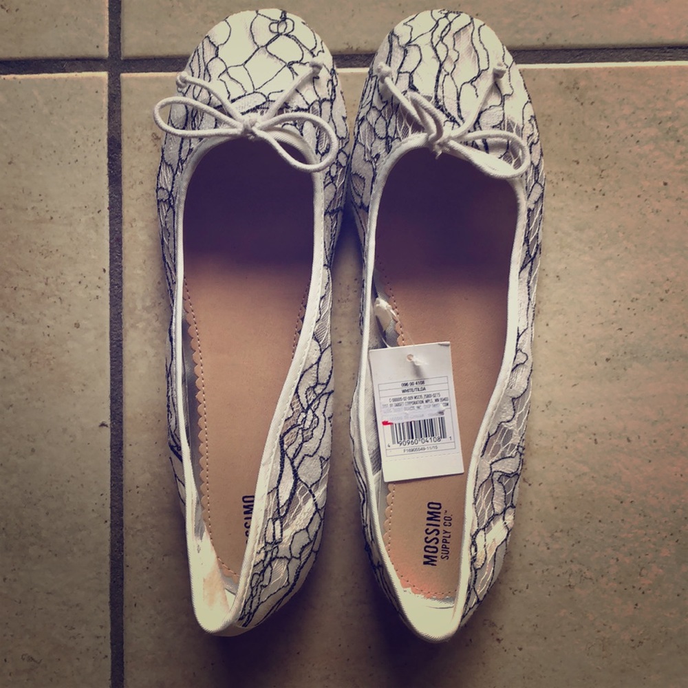 Lace Ballet Flats